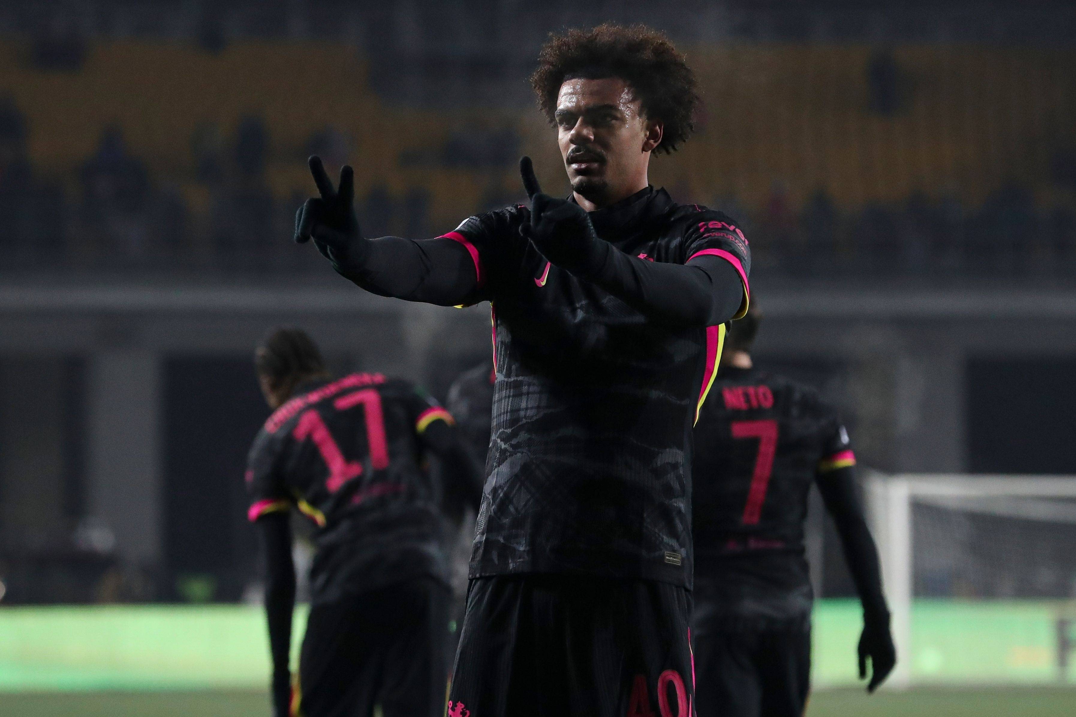 罗马诺：黄潜与切尔西就维加进行谈判，报价为2400万欧+附加条款